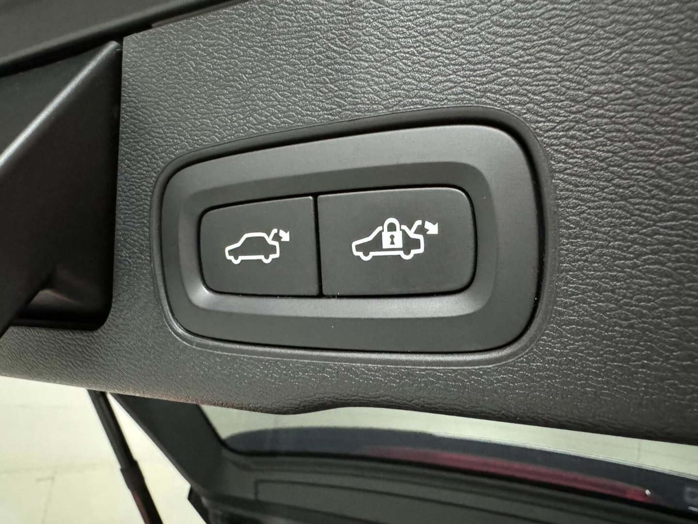 Volvo XC60 2.0 T8 AWD Polestar Engineered H/K Pano HUD ACC
