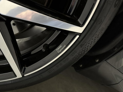 Volvo XC60 2.0 T8 AWD Polestar Engineered H/K Pano HUD ACC