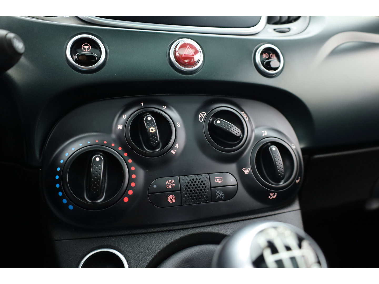 Fiat 500 1.0 Hybrid RockStar | Rijklaar!! | Pano | Cruise Contr. | DAB | Apple CarPlay | PDC+A | 16''