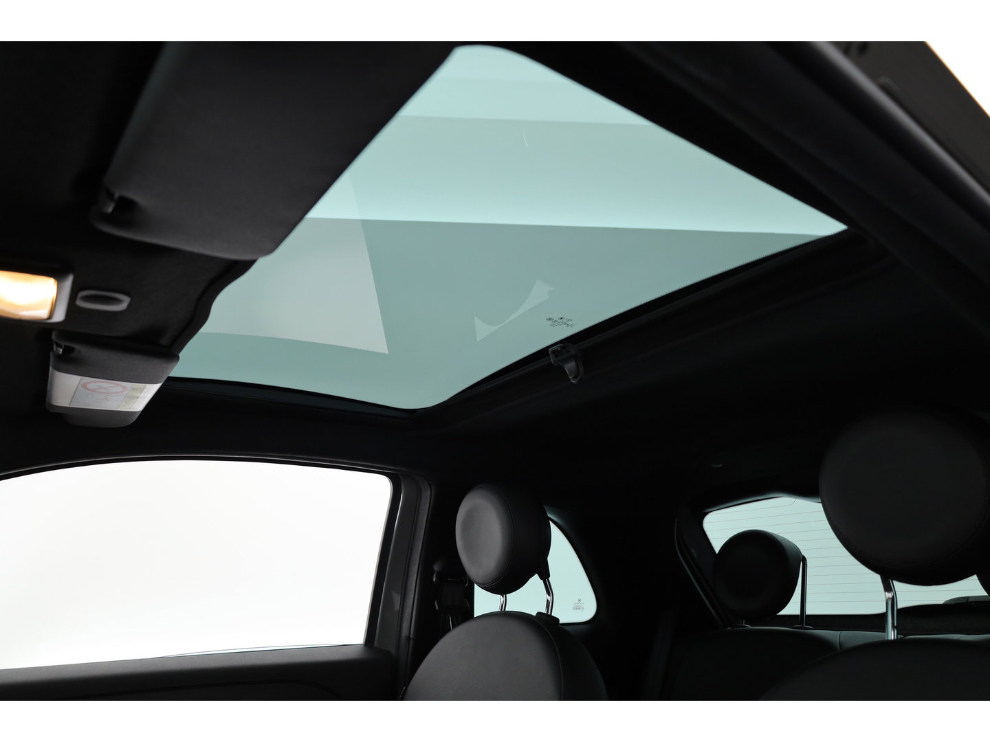 Fiat 500 1.0 Hybrid RockStar | Rijklaar!! | Pano | Cruise Contr. | DAB | Apple CarPlay | PDC+A | 16''