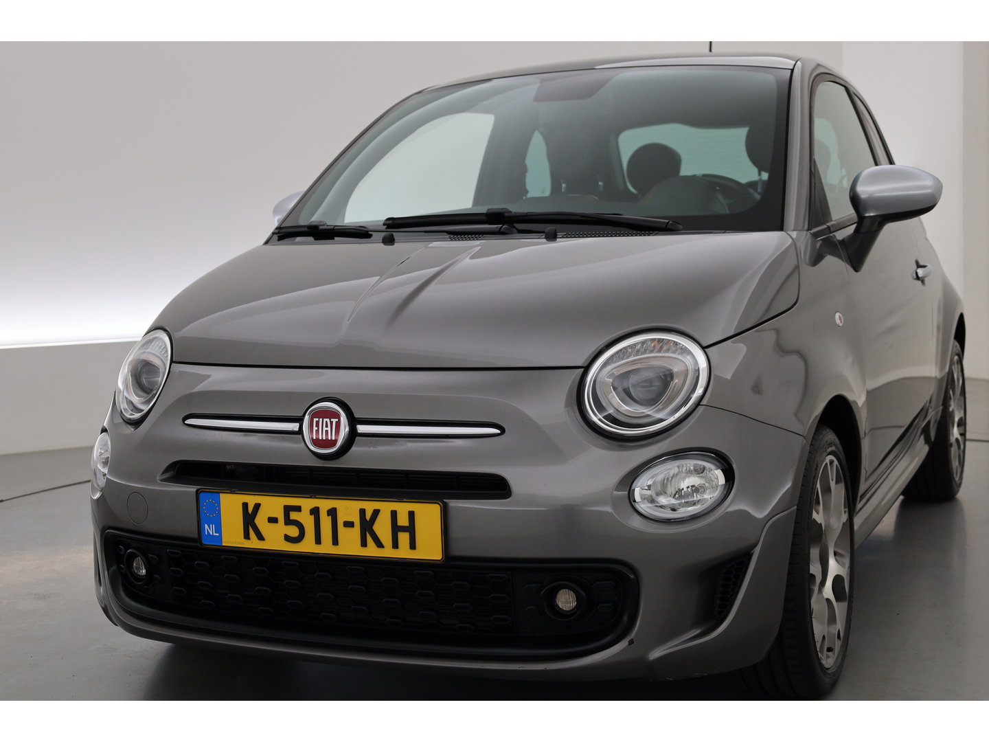 Fiat 500 1.0 Hybrid RockStar | Rijklaar!! | Pano | Cruise Contr. | DAB | Apple CarPlay | PDC+A | 16''
