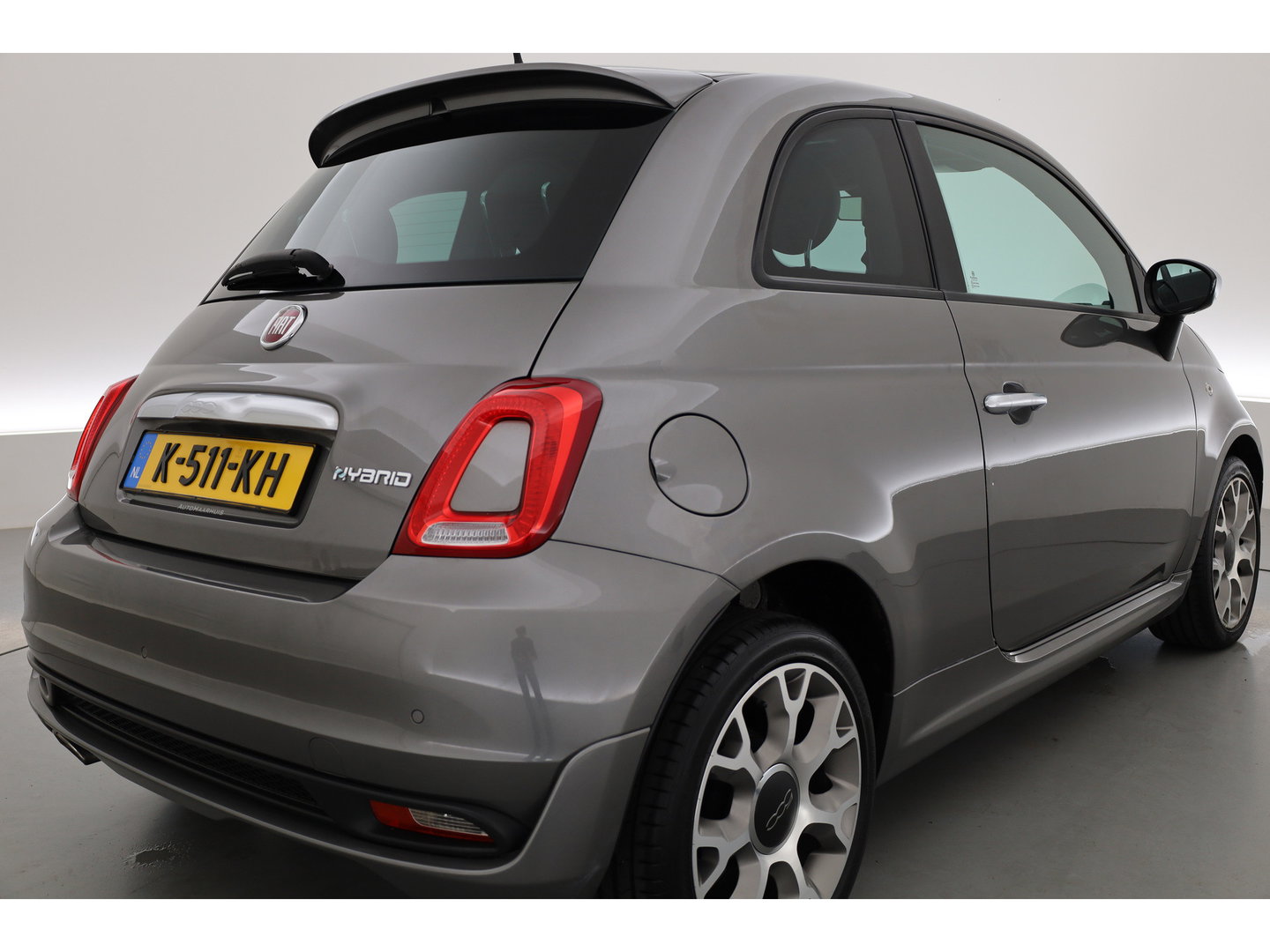 Fiat 500 1.0 Hybrid RockStar | Rijklaar!! | Pano | Cruise Contr. | DAB | Apple CarPlay | PDC+A | 16''