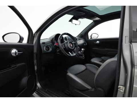 Fiat 500 1.0 Hybrid RockStar | Rijklaar!! | Pano | Cruise Contr. | DAB | Apple CarPlay | PDC+A | 16''