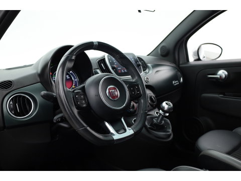 Fiat 500 1.0 Hybrid RockStar | Rijklaar!! | Pano | Cruise Contr. | DAB | Apple CarPlay | PDC+A | 16''