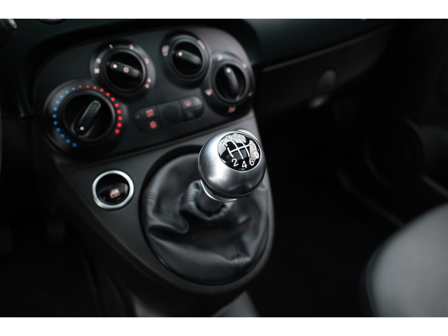 Fiat 500 1.0 Hybrid RockStar | Rijklaar!! | Pano | Cruise Contr. | DAB | Apple CarPlay | PDC+A | 16''