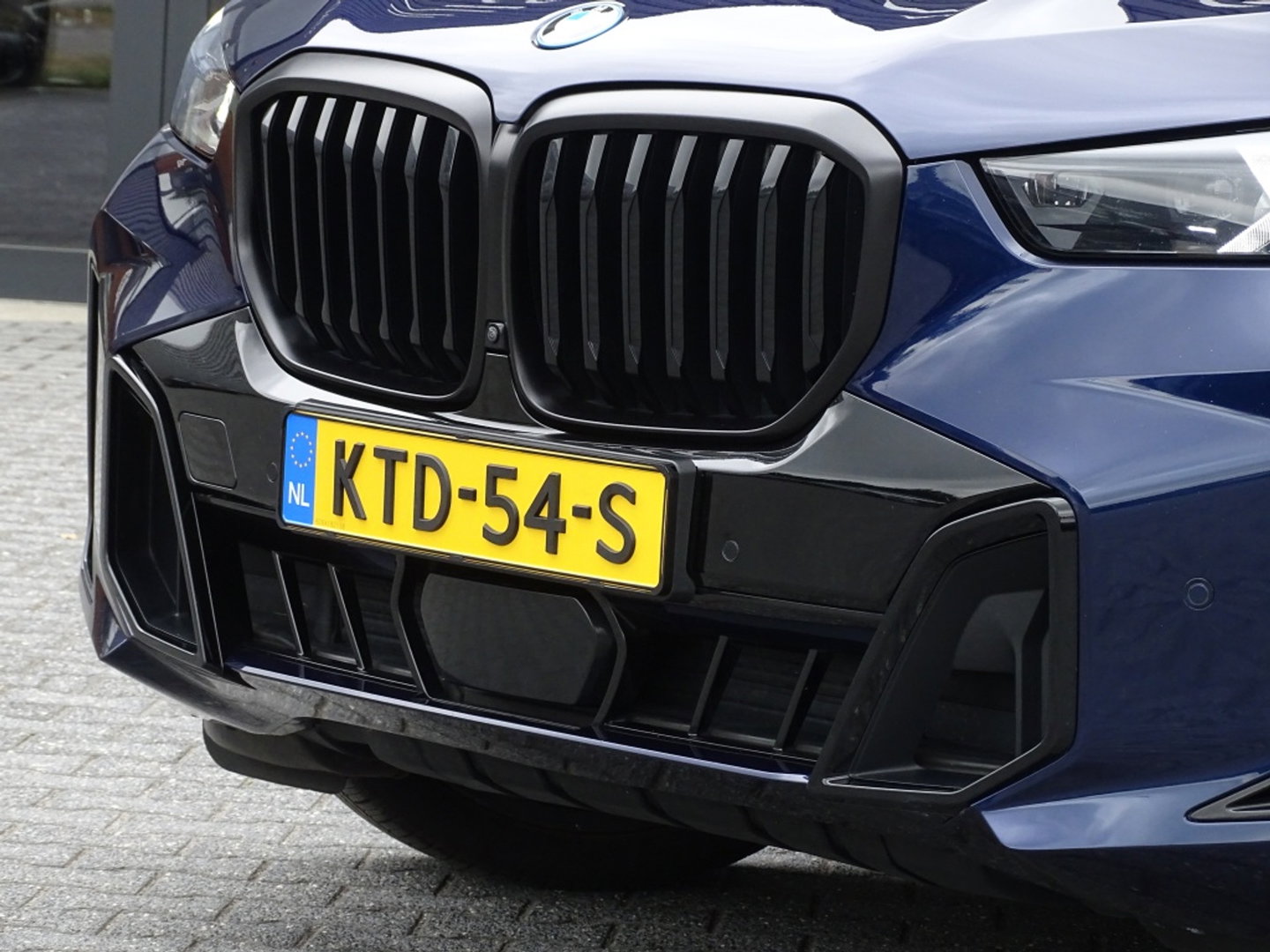 BMW X5 50e 490PK X-Drive M-Sport PRO / Individual / M-stoel / Carbon / Harman Kardon