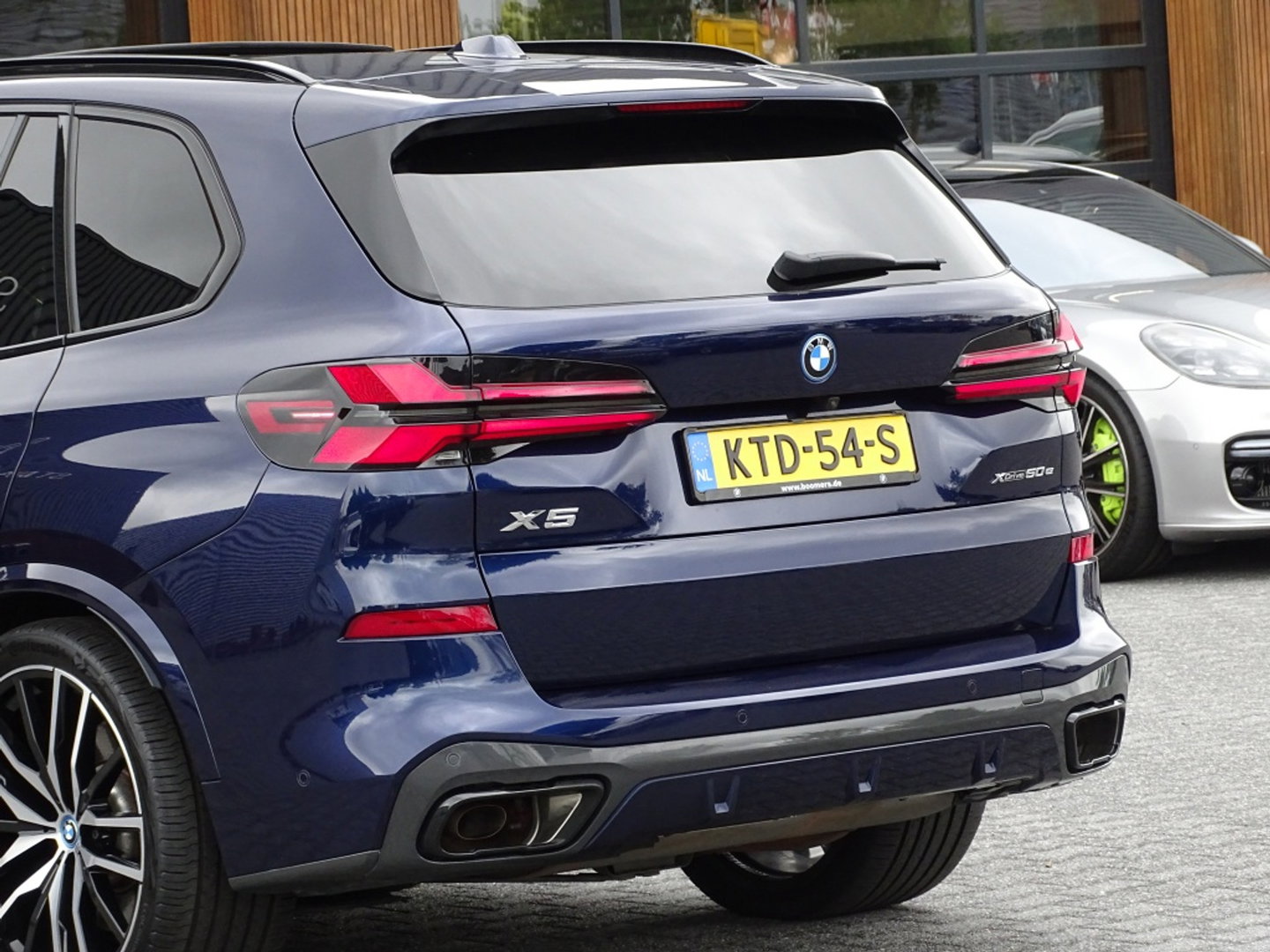 BMW X5 50e 490PK X-Drive M-Sport PRO / Individual / M-stoel / Carbon / Harman Kardon