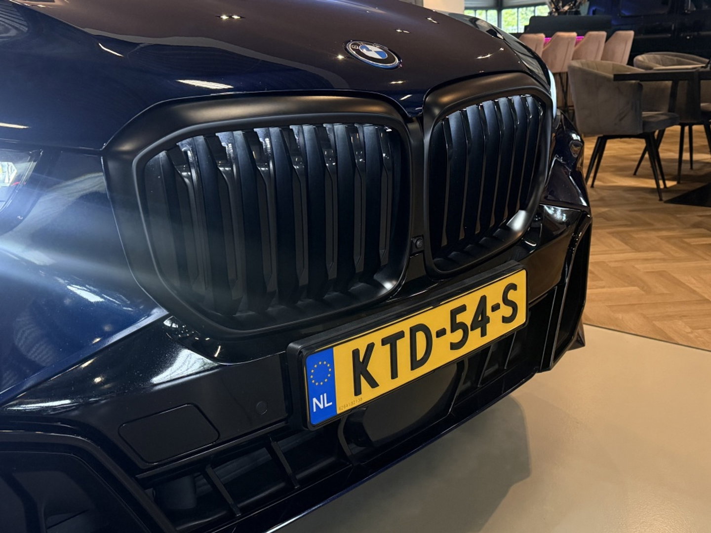 BMW X5 50e 490PK X-Drive M-Sport PRO / Individual / M-stoel / Carbon / Harman Kardon