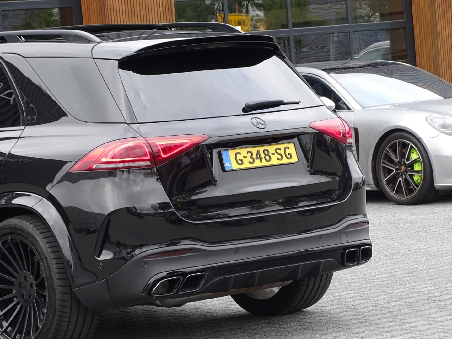 Mercedes-Benz GLE 450 AMG 389PK 4-Matic / Burmester / 360°