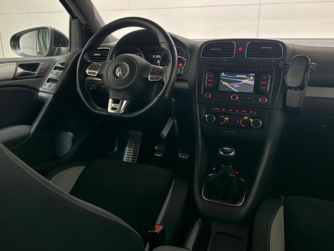 Volkswagen Golf 1.4 TSI R-Line Edition Navi Cruise PDC NAP