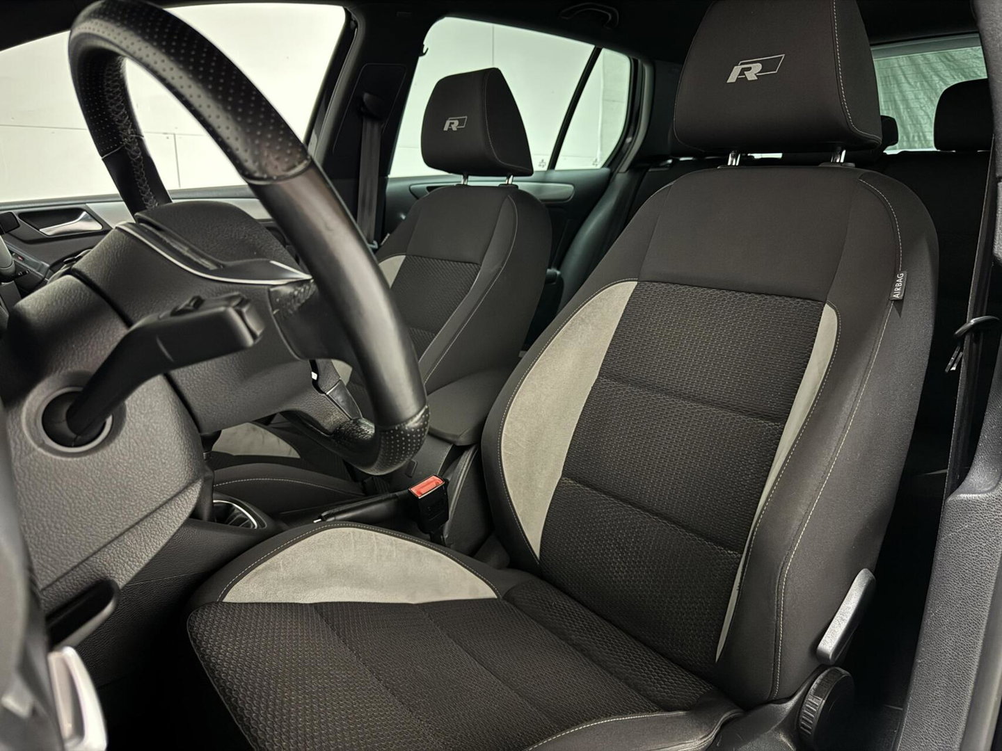 Volkswagen Golf 1.4 TSI R-Line Edition Navi Cruise PDC NAP
