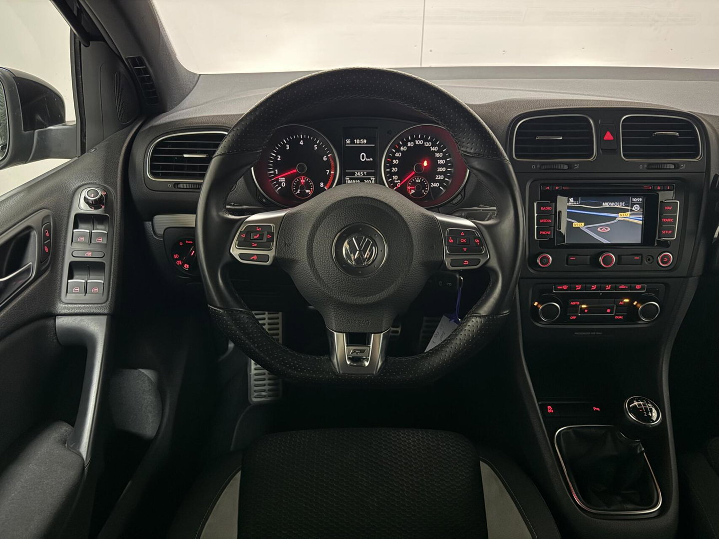 Volkswagen Golf 1.4 TSI R-Line Edition Navi Cruise PDC NAP