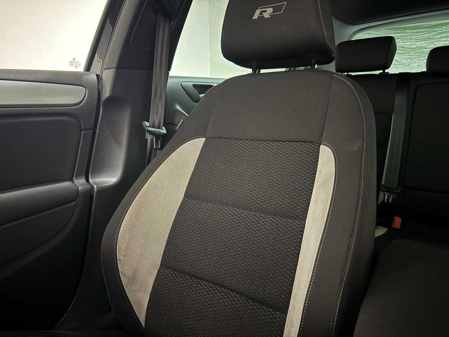Volkswagen Golf 1.4 TSI R-Line Edition Navi Cruise PDC NAP