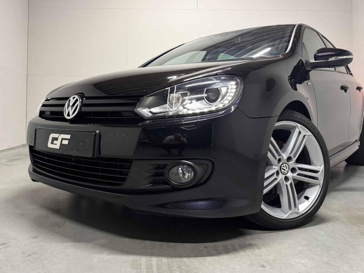 Volkswagen Golf 1.4 TSI R-Line Edition Navi Cruise PDC NAP