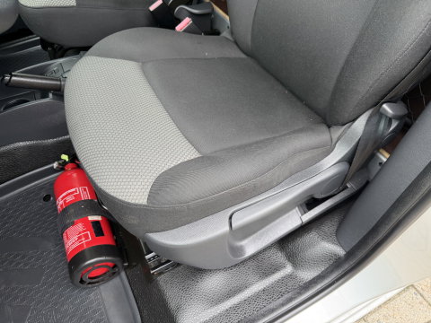 Renault Kangoo 1.5 dCi 90pk automaat Energy Comfort Maxi L2H1 / vaste prijs rijklaar € 11.950 ex btw / lease vanaf € 256 / airco / zilver metallic / pdc achter ! / euro 6