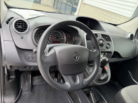 Renault Kangoo 1.5 dCi 90pk automaat Energy Comfort Maxi L2H1 / vaste prijs rijklaar € 11.950 ex btw / lease vanaf € 256 / airco / zilver metallic / pdc achter ! / euro 6