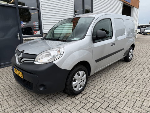 Renault Kangoo 1.5 dCi 90pk automaat Energy Comfort Maxi L2H1 / vaste prijs rijklaar € 11.950 ex btw / lease vanaf € 256 / airco / zilver metallic / pdc achter ! / euro 6