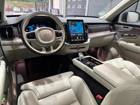 Volvo XC90 T8 Ultra Bright | Bowers&Wilkins | Stoelventilatie | Trekhaak | Panoramadak | 360° Camera | Massage | Head-Up | ACC