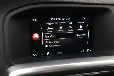 Volvo V60 Cross Country 2.0 D4 Summum | Zie omschrijving | ACC | Schuif-/kanteldak | BLIS | Trekhaak | Keyless | Standkachel | Memory