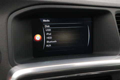 Volvo V60 Cross Country 2.0 D4 Summum | Zie omschrijving | ACC | Schuif-/kanteldak | BLIS | Trekhaak | Keyless | Standkachel | Memory