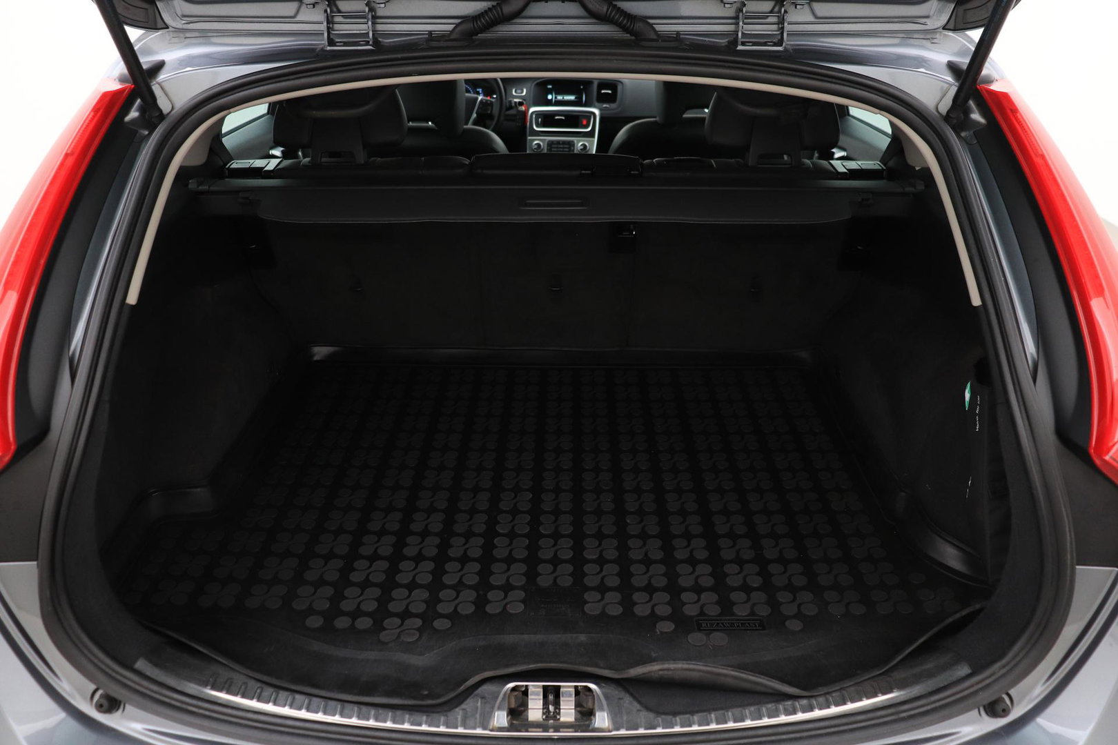 Volvo V60 Cross Country 2.0 D4 Summum | Zie omschrijving | ACC | Schuif-/kanteldak | BLIS | Trekhaak | Keyless | Standkachel | Memory