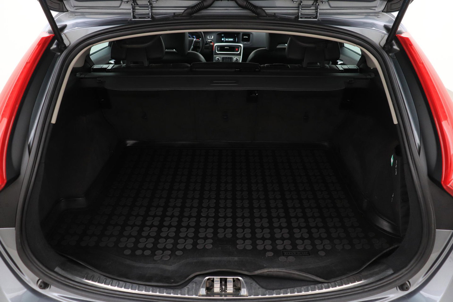 Volvo V60 Cross Country 2.0 D4 Summum | Zie omschrijving | ACC | Schuif-/kanteldak | BLIS | Trekhaak | Keyless | Standkachel | Memory