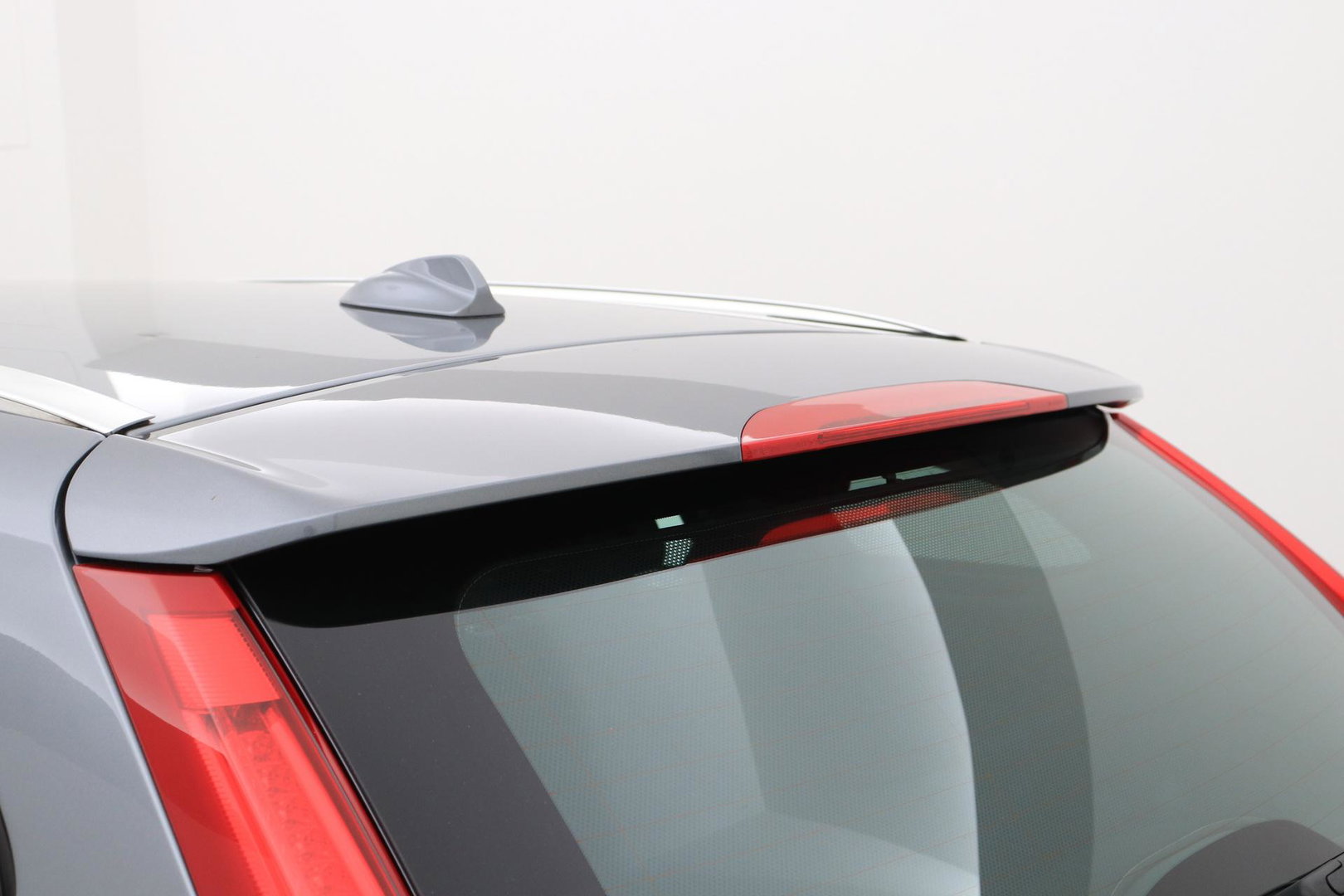 Volvo V60 Cross Country 2.0 D4 Summum | Zie omschrijving | ACC | Schuif-/kanteldak | BLIS | Trekhaak | Keyless | Standkachel | Memory