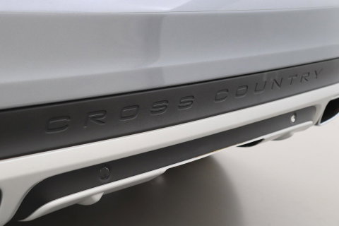 Volvo V60 Cross Country 2.0 D4 Summum | Zie omschrijving | ACC | Schuif-/kanteldak | BLIS | Trekhaak | Keyless | Standkachel | Memory