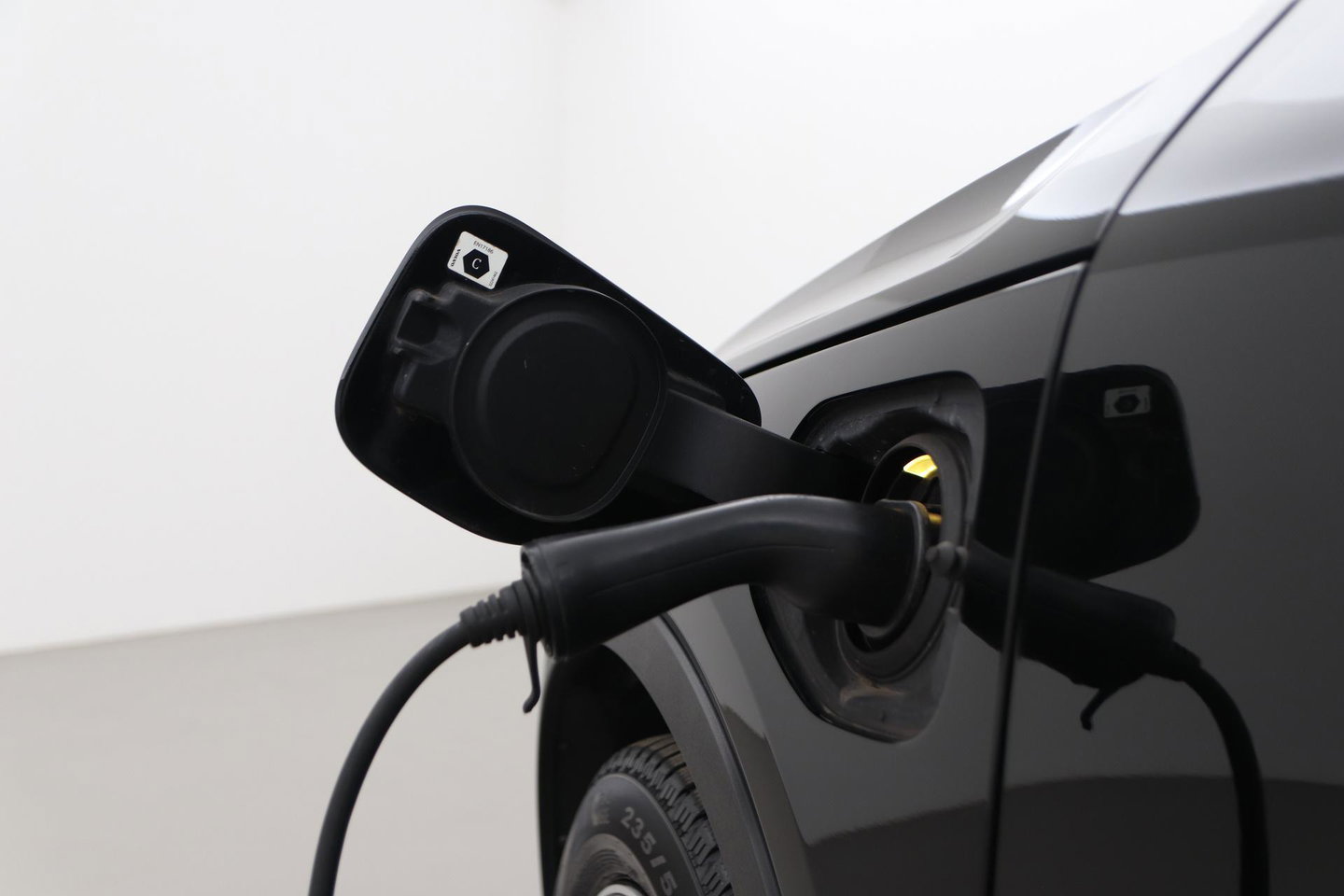 Volvo XC40 T4 Recharge Inscription | Trekhaak | Standkachel | Apple CarPlay | LED | Digitaal Cockpit | PDC | 18 Inch