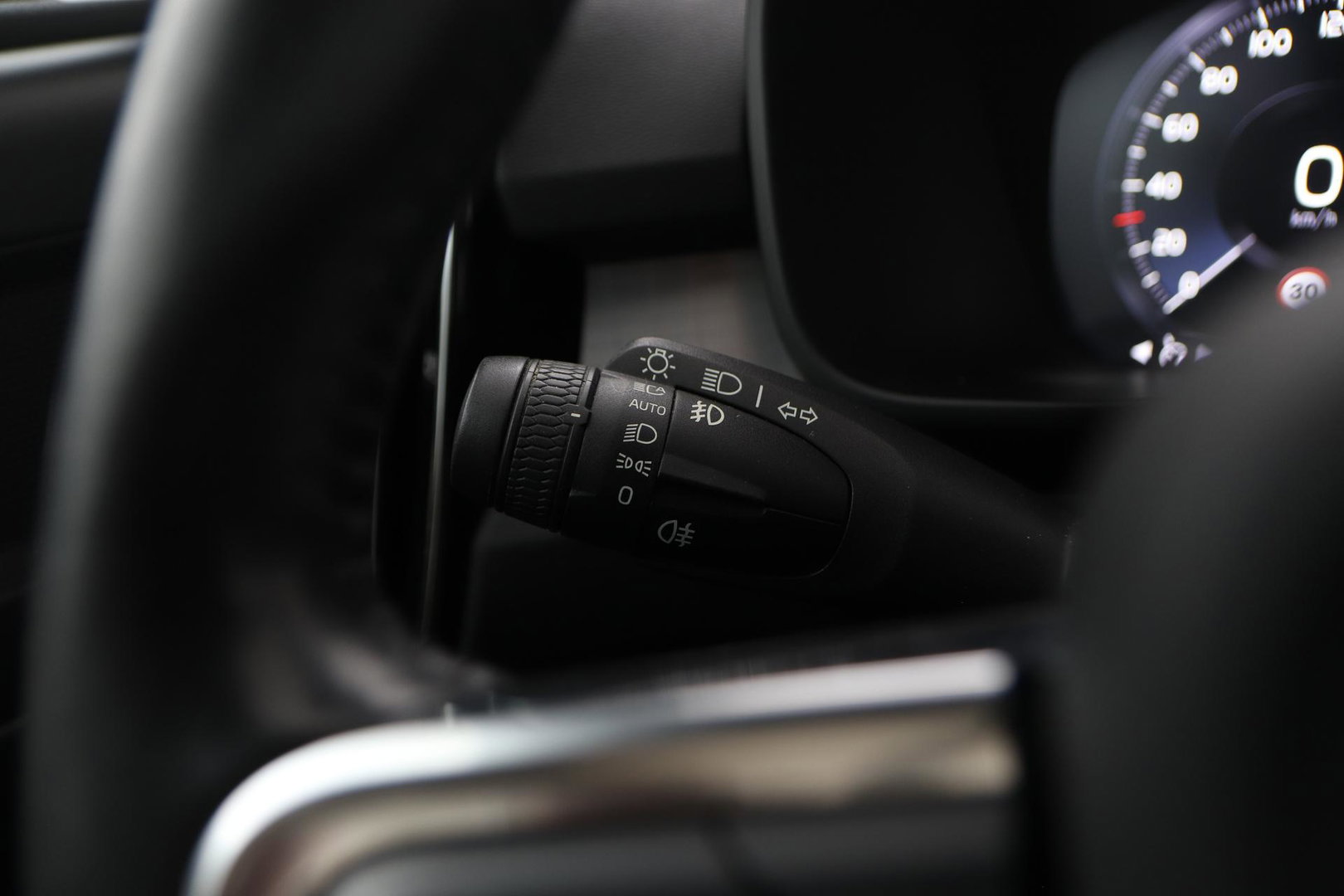 Volvo XC40 T4 Recharge Inscription | Trekhaak | Standkachel | Apple CarPlay | LED | Digitaal Cockpit | PDC | 18 Inch
