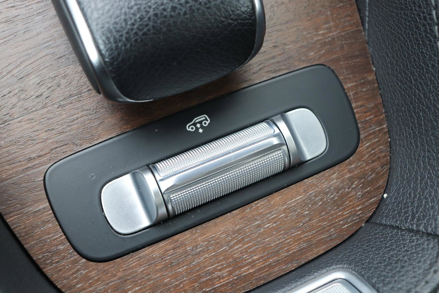 Mercedes-Benz GLE 350 de 4MATIC Premium Plus | Burmester | Panoramadak | Luchtvering | BLIS | Nightpakket | Trekhaak | ACC