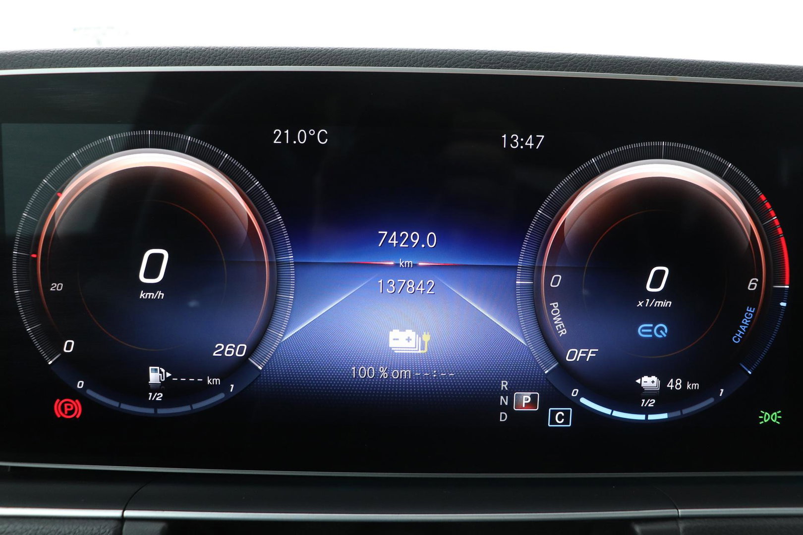 Mercedes-Benz GLE 350 de 4MATIC Premium Plus | Burmester | Panoramadak | Luchtvering | BLIS | Nightpakket | Trekhaak | ACC