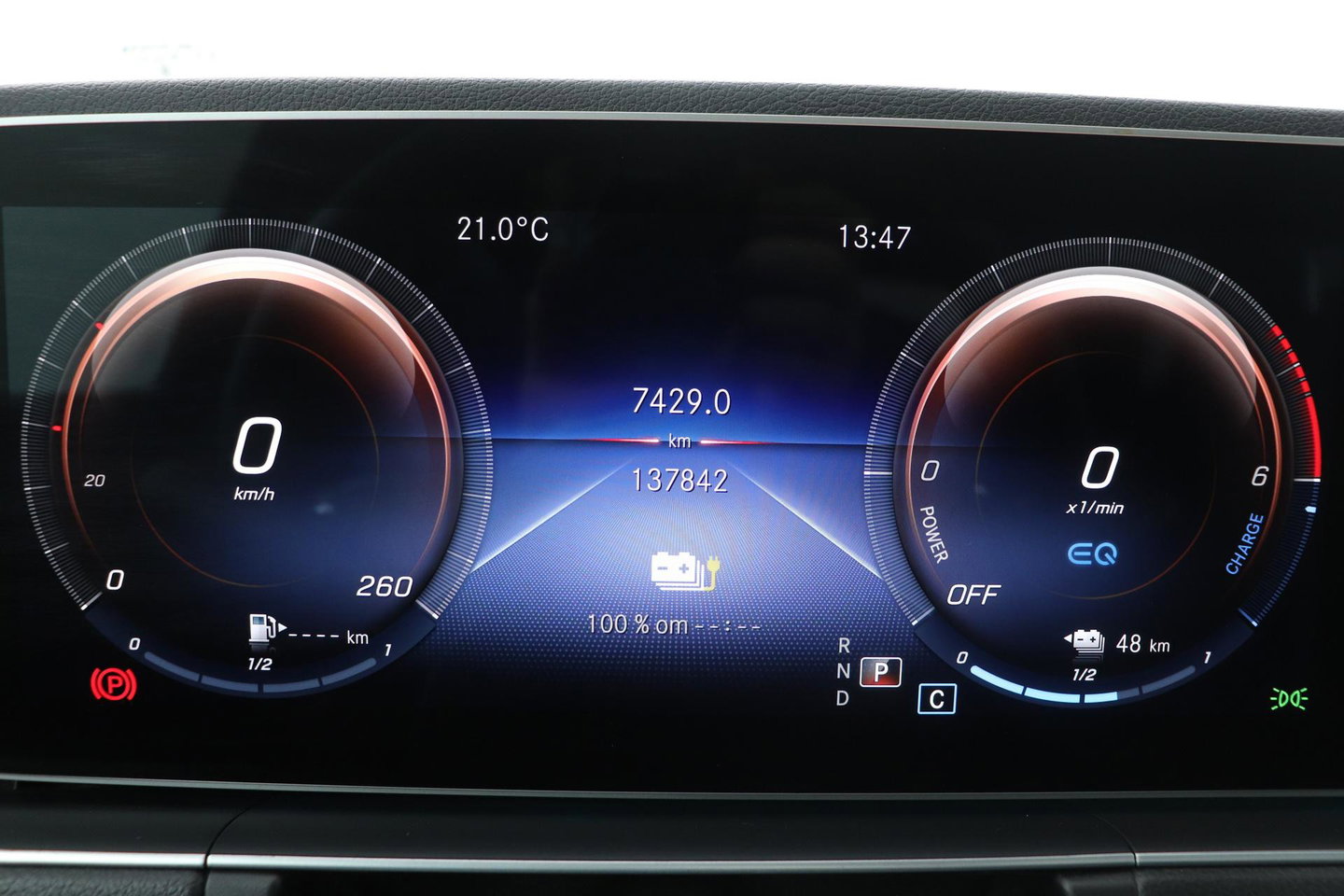 Mercedes-Benz GLE 350 de 4MATIC Premium Plus | Burmester | Panoramadak | Luchtvering | BLIS | Nightpakket | Trekhaak | ACC