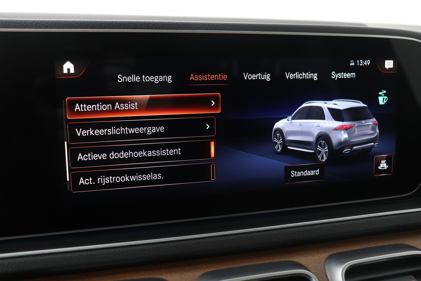 Mercedes-Benz GLE 350 de 4MATIC Premium Plus | Burmester | Panoramadak | Luchtvering | BLIS | Nightpakket | Trekhaak | ACC