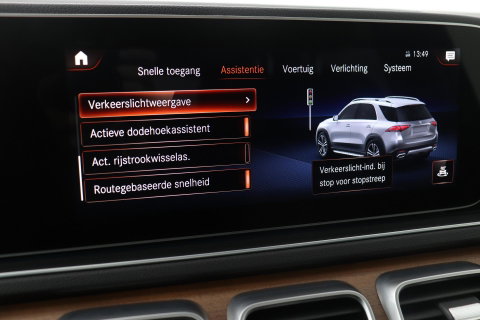 Mercedes-Benz GLE 350 de 4MATIC Premium Plus | Burmester | Panoramadak | Luchtvering | BLIS | Nightpakket | Trekhaak | ACC