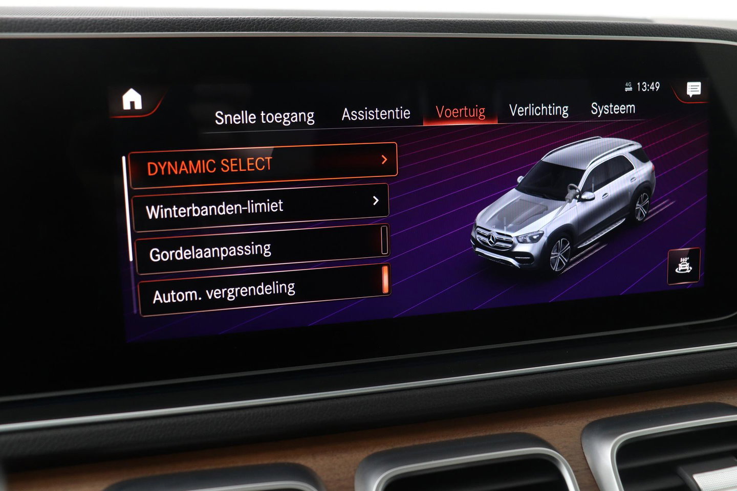 Mercedes-Benz GLE 350 de 4MATIC Premium Plus | Burmester | Panoramadak | Luchtvering | BLIS | Nightpakket | Trekhaak | ACC
