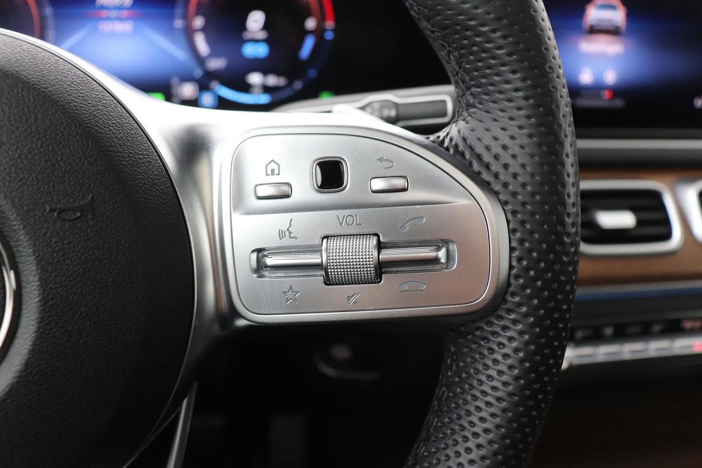 Mercedes-Benz GLE 350 de 4MATIC Premium Plus | Burmester | Panoramadak | Luchtvering | BLIS | Nightpakket | Trekhaak | ACC