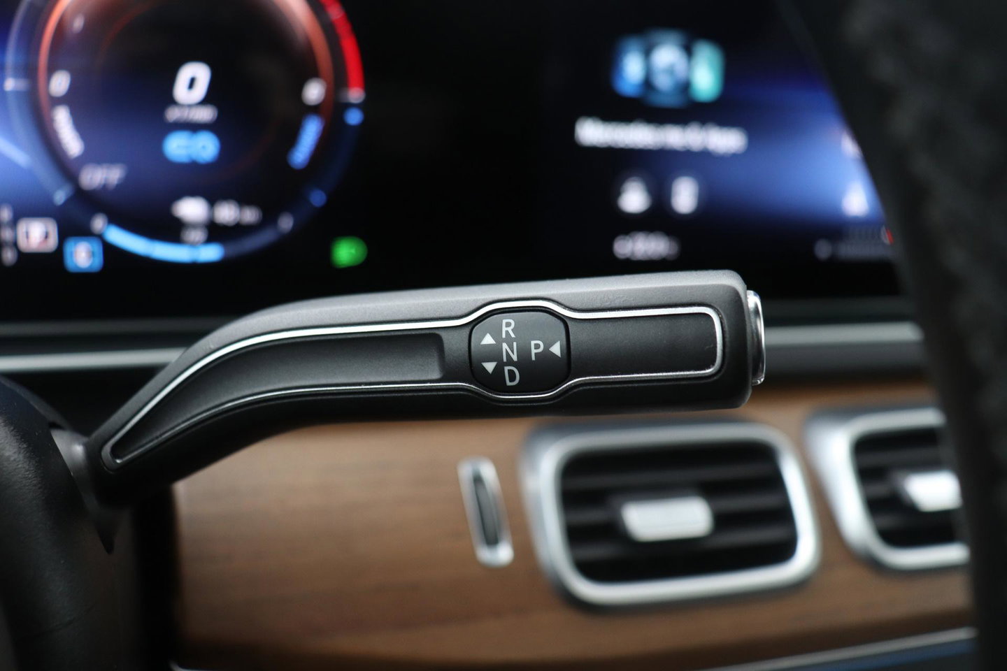 Mercedes-Benz GLE 350 de 4MATIC Premium Plus | Burmester | Panoramadak | Luchtvering | BLIS | Nightpakket | Trekhaak | ACC