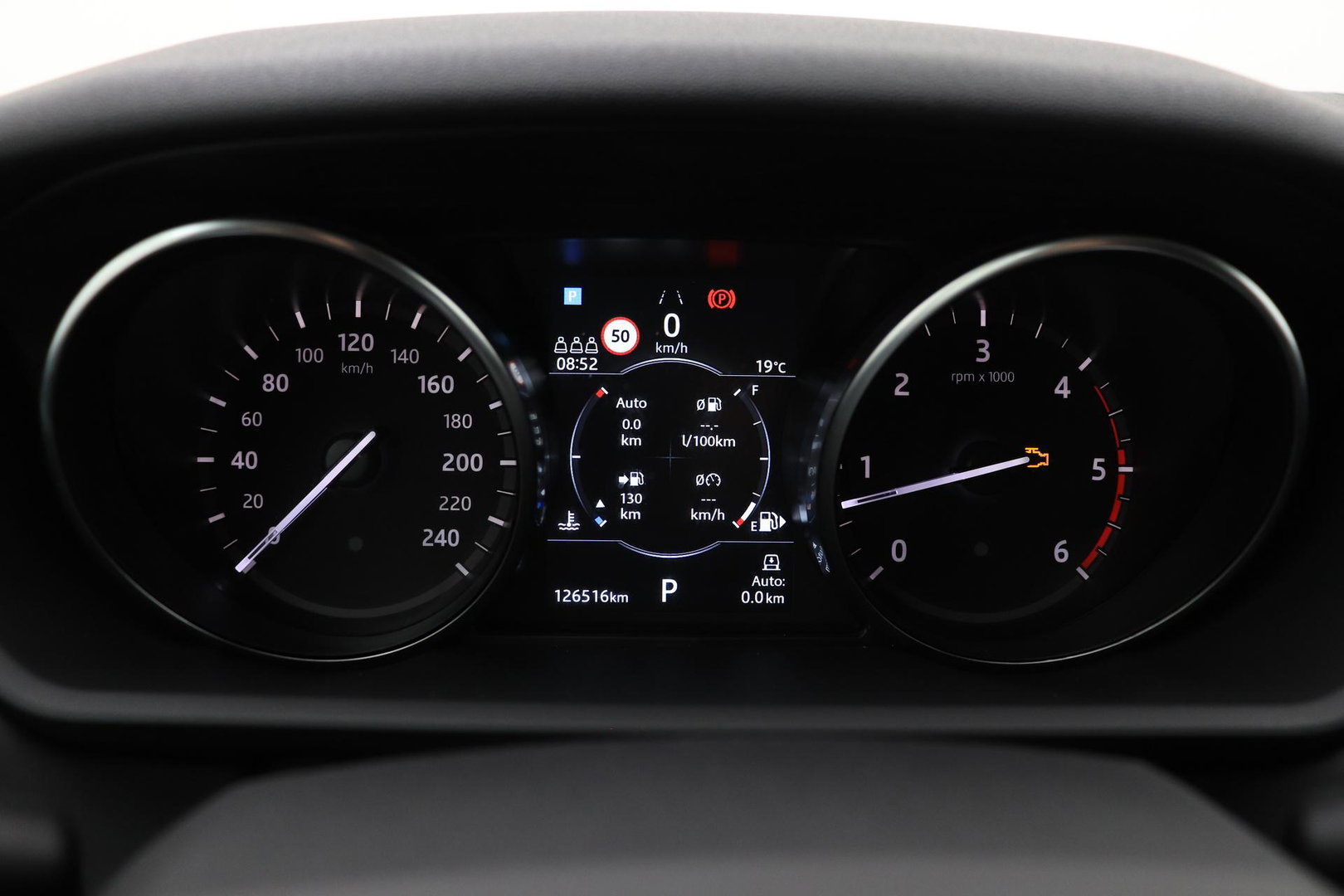 Land Rover Discovery 3.0 Sd6 SE | GRIJS KENTEKEN | Luchtvering | Trekhaak | Stoel+Stuurverwarming | BLIS | Camera | ACC
