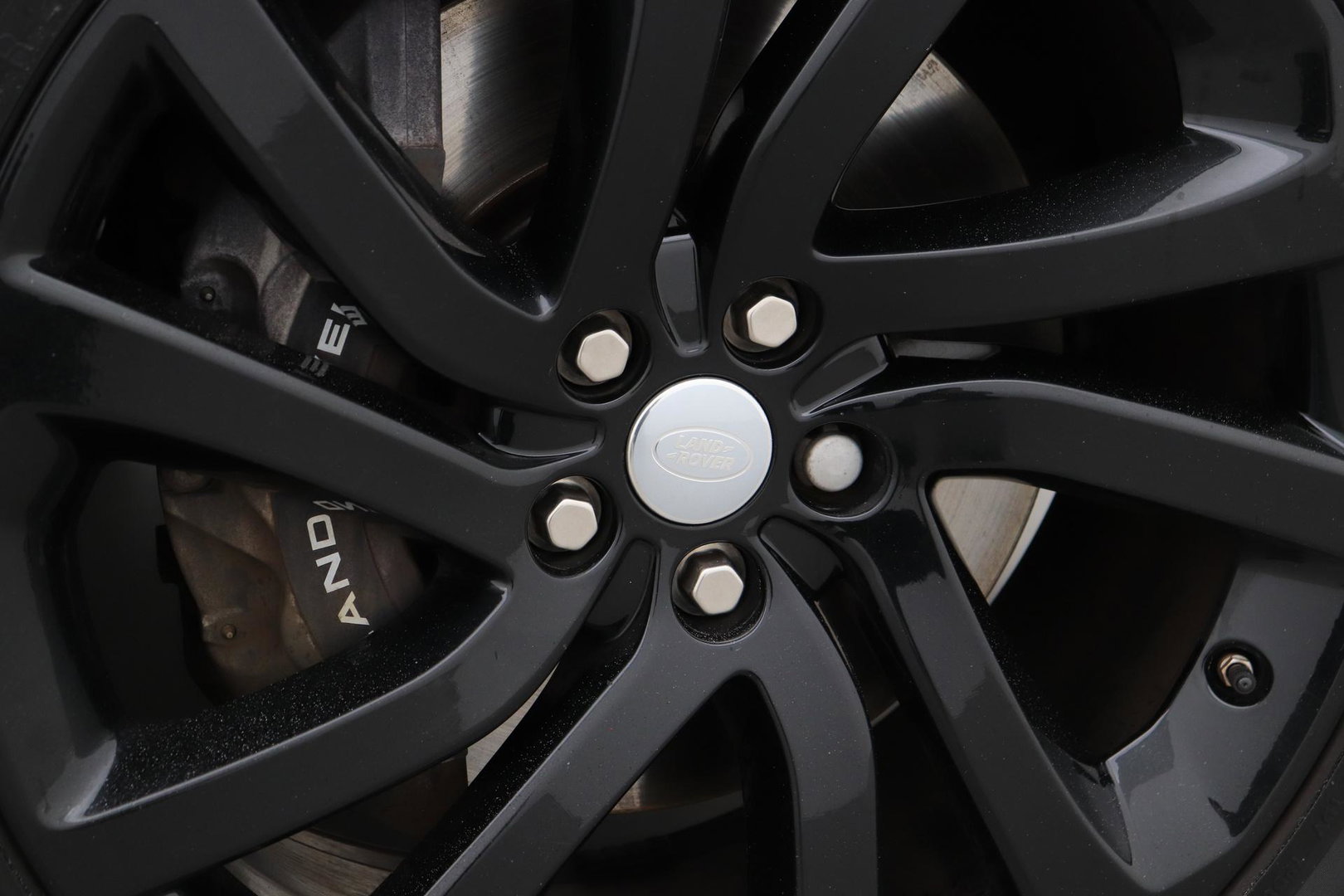 Land Rover Discovery 3.0 Sd6 SE | GRIJS KENTEKEN | Luchtvering | Trekhaak | Stoel+Stuurverwarming | BLIS | Camera | ACC