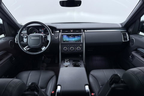 Land Rover Discovery 3.0 Sd6 Landmark Edition | GRIJS KENTEKEN | Luchtvering | Panoramadak | Trekhaak | Camera | Stoel+Stuurverwarming
