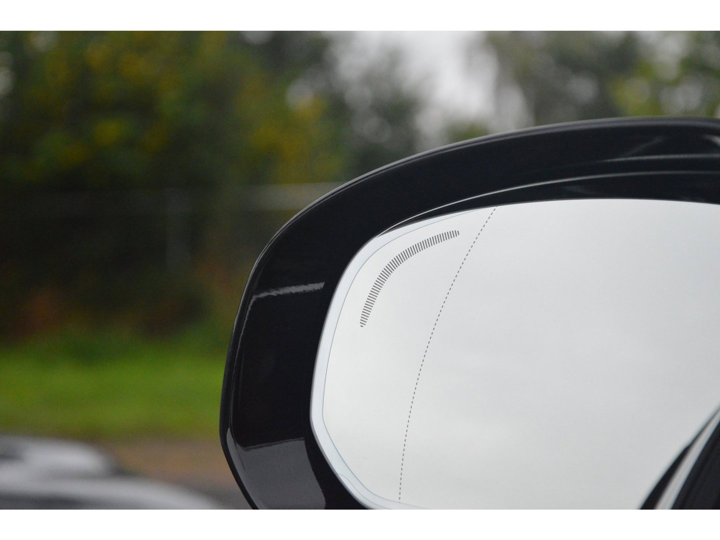 Volvo XC60 T6 Hybrid AWD Plus Bright | 360° Camera | Panoramadak | Harman/Kardon | Stoel + Stuur Verwarmd | Apple Carplay |