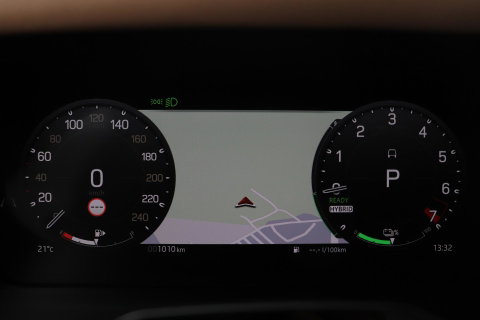 Land Rover Defender 2.0 P300e 110 X-Dynamic HSE | Luchtvering | Stoelventilatie | Panoramadak | Trekhaak | 360° Camera | Head-Up | ACC