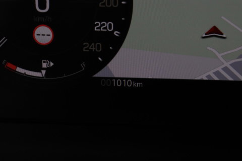 Land Rover Defender 2.0 P300e 110 X-Dynamic HSE | Luchtvering | Stoelventilatie | Panoramadak | Trekhaak | 360° Camera | Head-Up | ACC