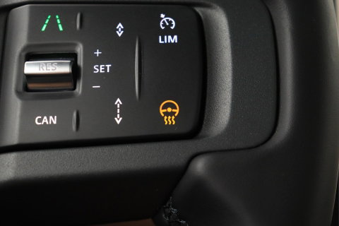 Land Rover Defender 2.0 P300e 110 X-Dynamic HSE | Luchtvering | Stoelventilatie | Panoramadak | Trekhaak | 360° Camera | Head-Up | ACC