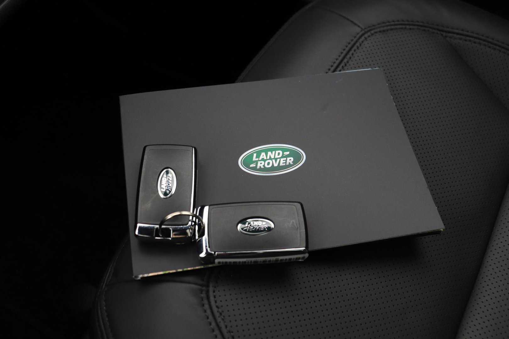 Land Rover Defender 2.0 P300e 110 X-Dynamic HSE | FACELIFT | ClearSight | Meridian Surround | Head-Up | ACC | Panoramadak | Trekhaak