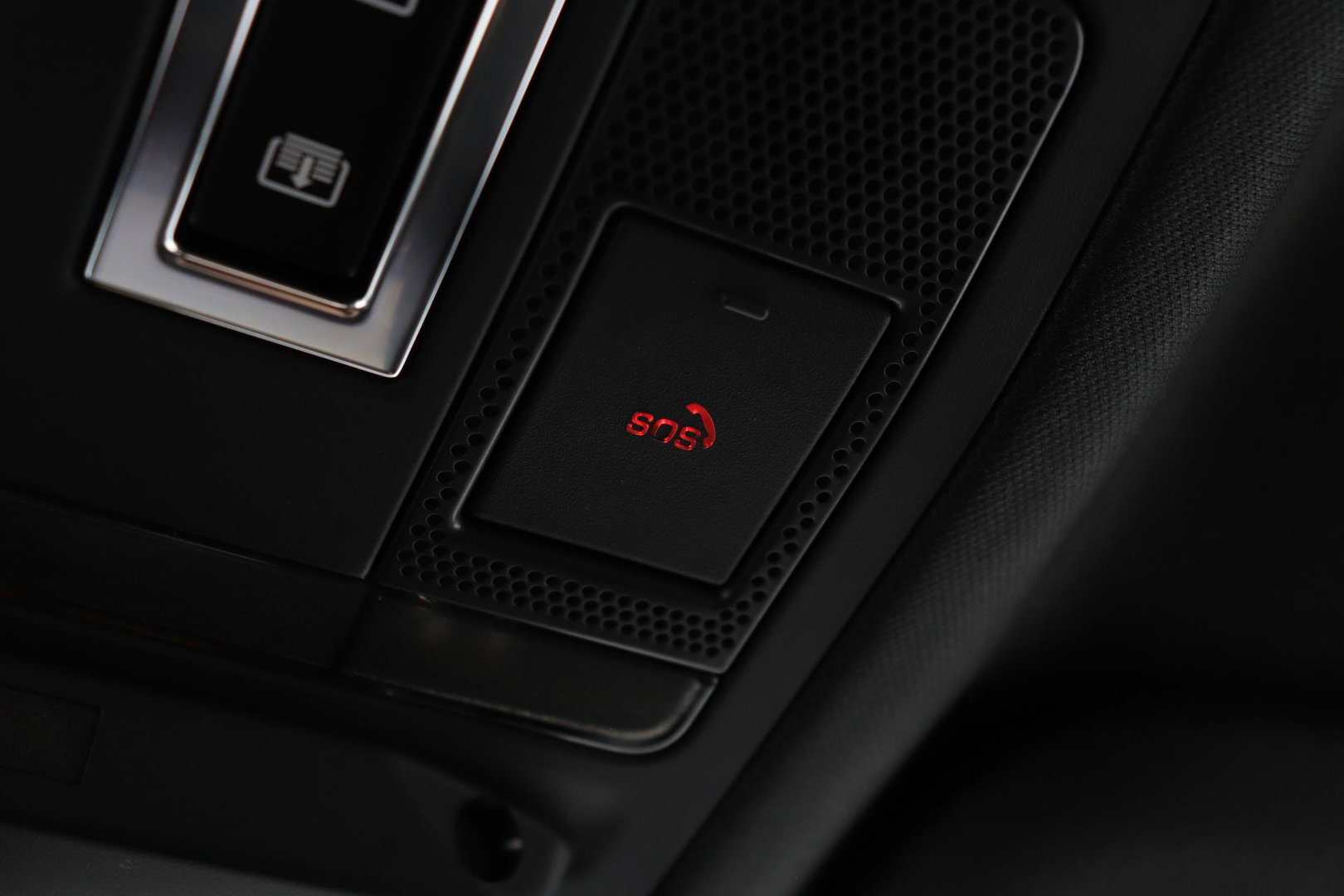 Land Rover Defender 2.0 P300e 110 X-Dynamic HSE | FACELIFT | ClearSight | Meridian Surround | Head-Up | ACC | Panoramadak | Trekhaak