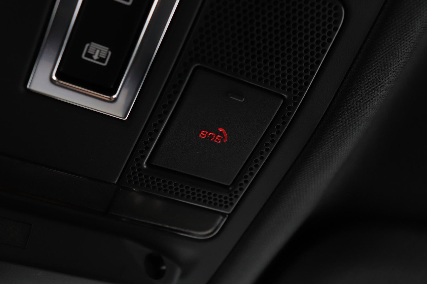 Land Rover Defender 2.0 P300e 110 X-Dynamic HSE | FACELIFT | ClearSight | Meridian Surround | Head-Up | ACC | Panoramadak | Trekhaak