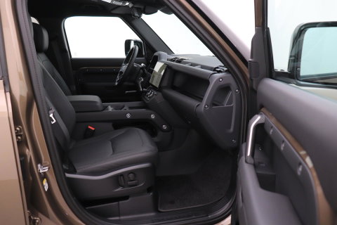 Land Rover Defender 2.0 P300e 110 X-Dynamic HSE | FACELIFT | ClearSight | Meridian Surround | Head-Up | ACC | Panoramadak | Trekhaak