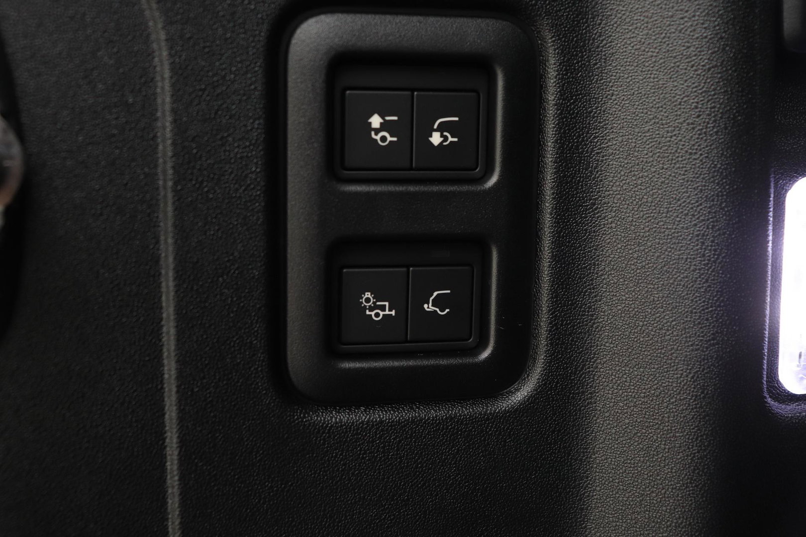 Land Rover Defender 2.0 P300e 110 X-Dynamic HSE | FACELIFT | ClearSight | Meridian Surround | Head-Up | ACC | Panoramadak | Trekhaak